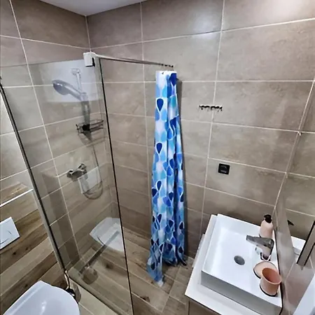 Heights N97 And Wellnes *