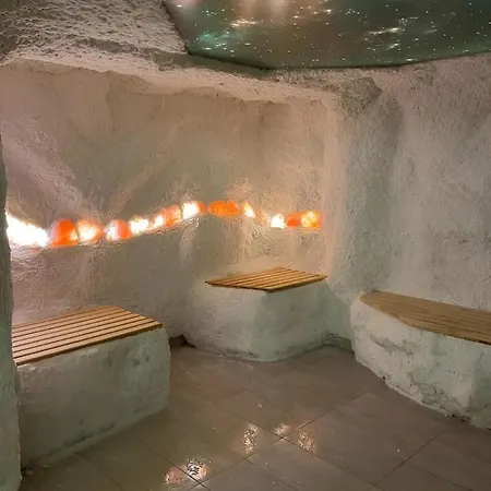 Heights N97 And Wellnes Apartamento *